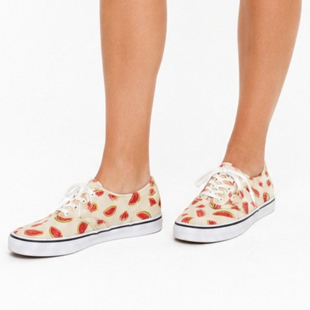 Vans Authentic Lo Pro Women's 9.5 Cream Watermelon Print Canvas Skate Sneakers